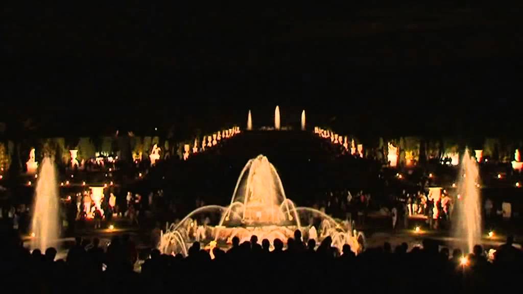Les Grandes Eaux Nocturnes du Château de Versailles